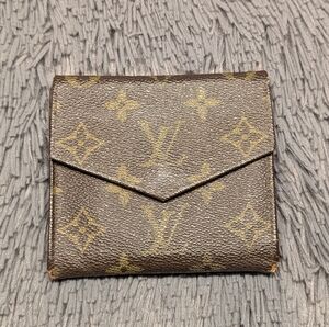Louis Vuitton Elise Trifold Monogram Wallet